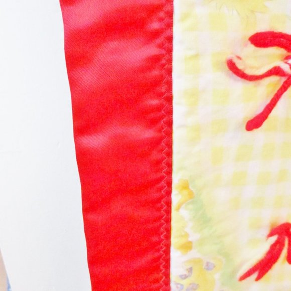 Vtg. Suzy Spafford Baby Blanket Throw Nursery Decor Yellow, Baby Ducks, Red Trim - Picture 7 of 13